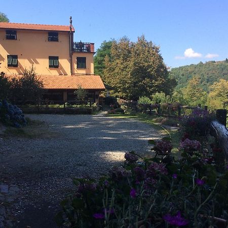 Agriturismo La Taverna Del Nonno Borzonasca المظهر الخارجي الصورة